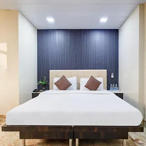 https://singh-palace.hotelsdelhi.org