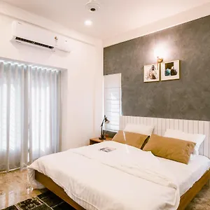 https://avalon-homes.kerala-hotels.net