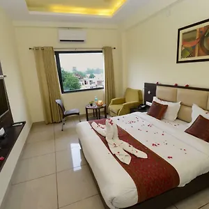 Hotel Sanobar ***